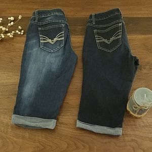 Juniors/Womens Capris Pants